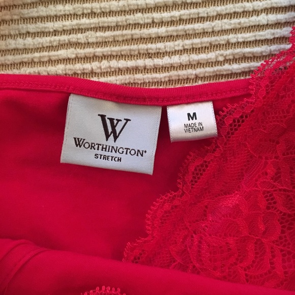 🆕 Red Lace Cami Tank Worthington ❤️💗 - Picture 3 of 5